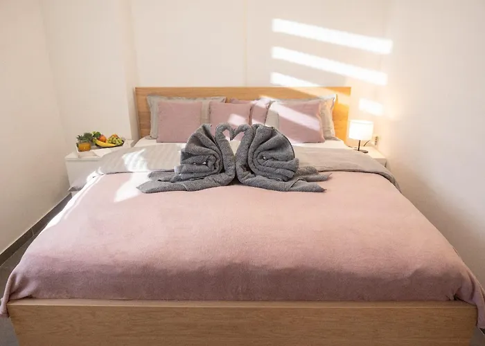 Harmony Apartman Peraía