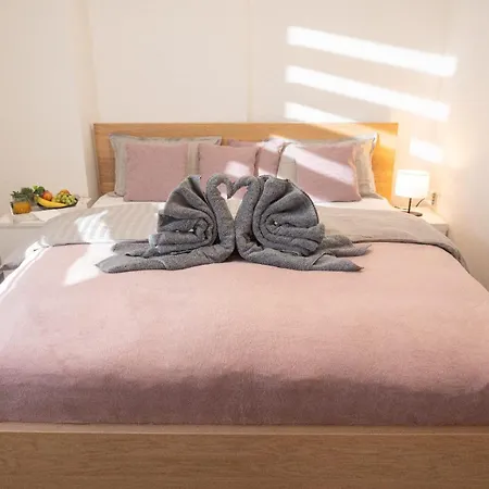 Harmony Apartman Peraía